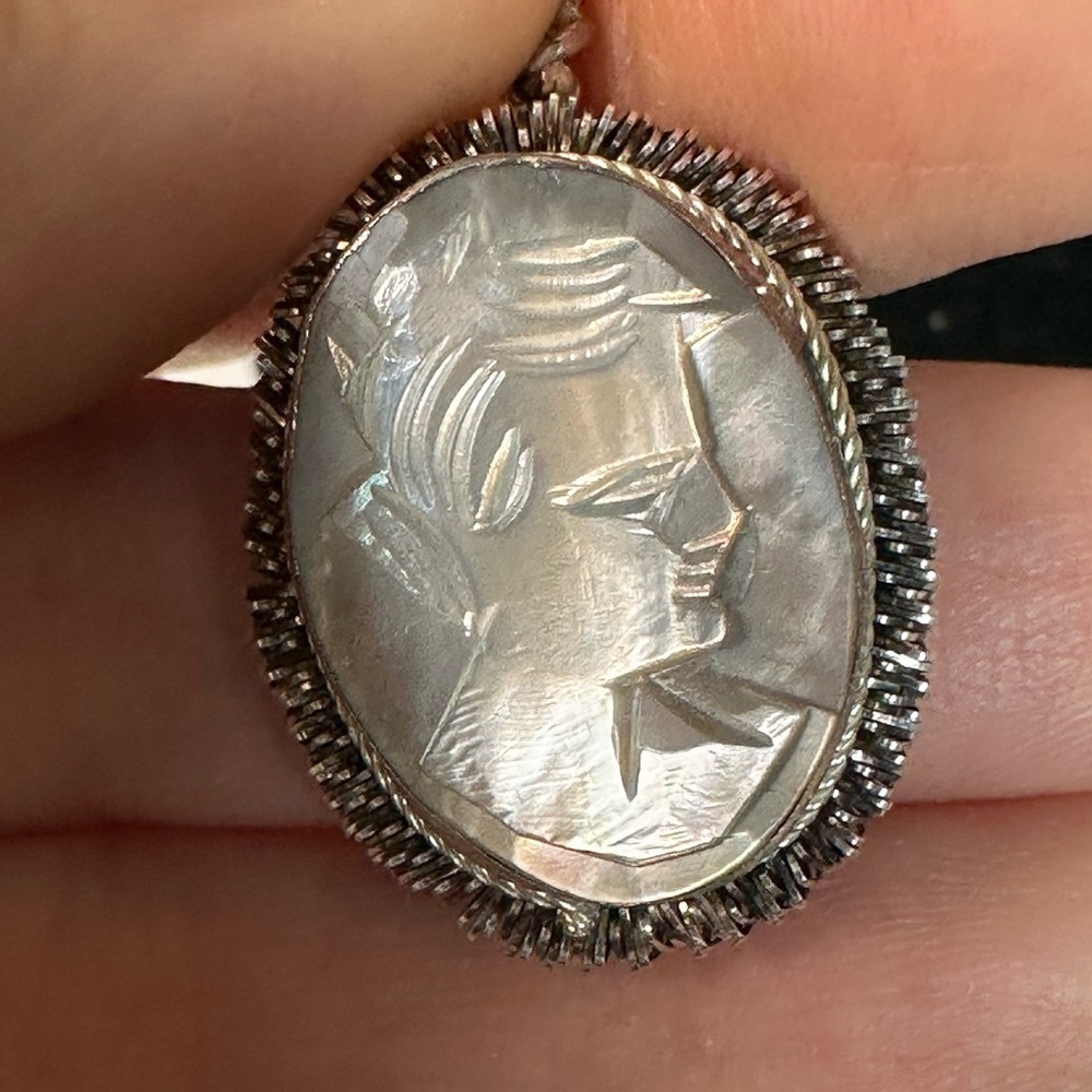 Vintage 800 Silver Stamped Cameo Shell Carved Necklace